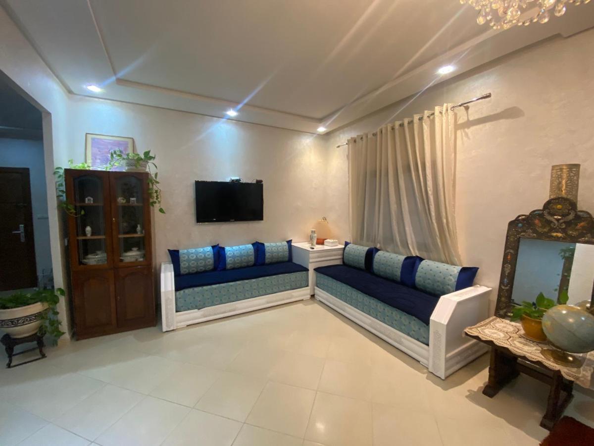 Central 2-Bedrooms W/ Balcony@Downtown Mers Sultan Casablanca Luaran gambar